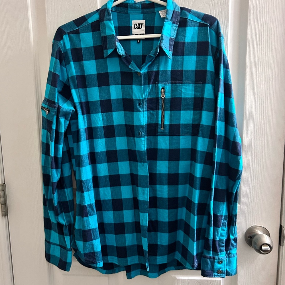 CAT Women's Blue Plaid Button Down Shirt